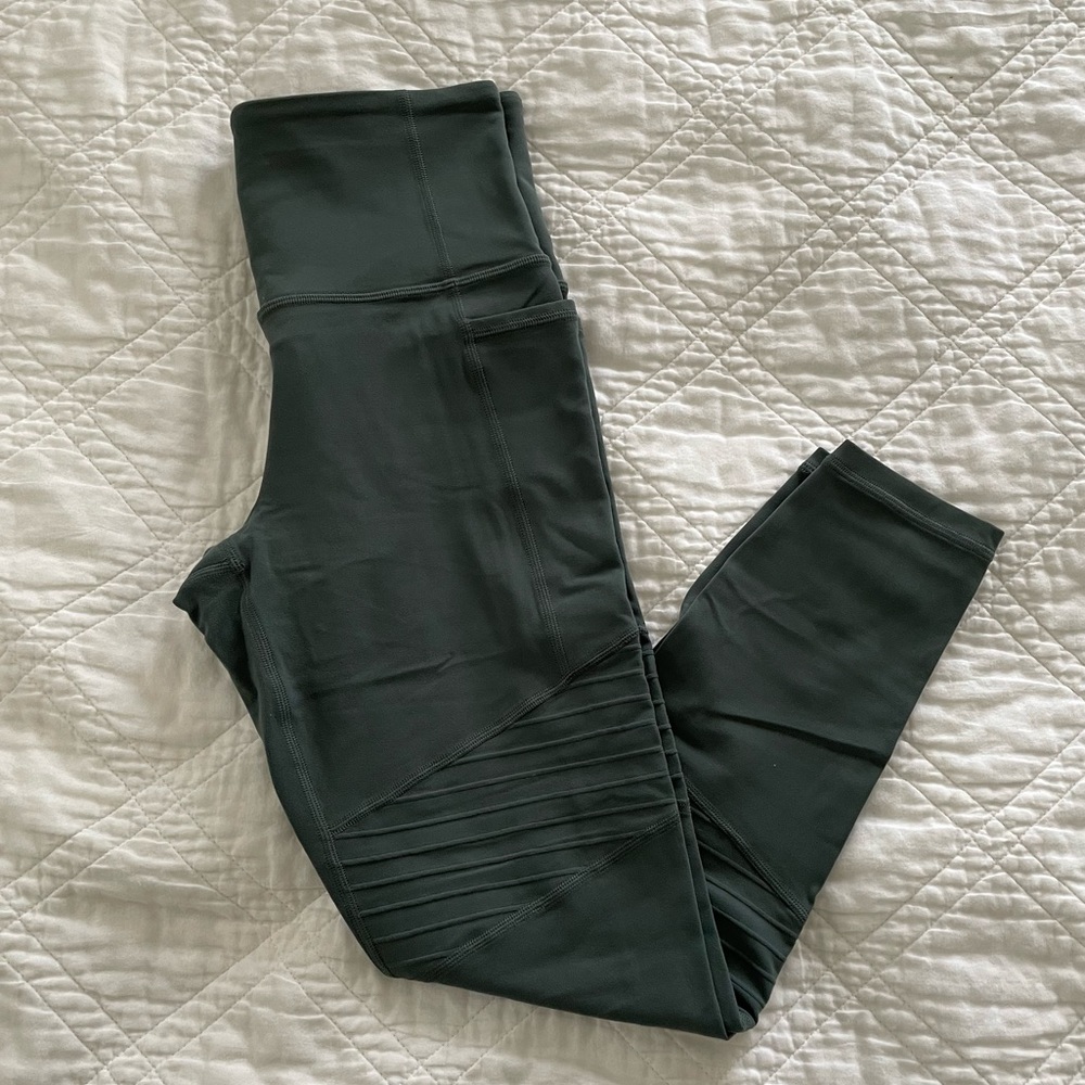 Athleta Salutation Stash Pocket Moto Tight in Bali Green